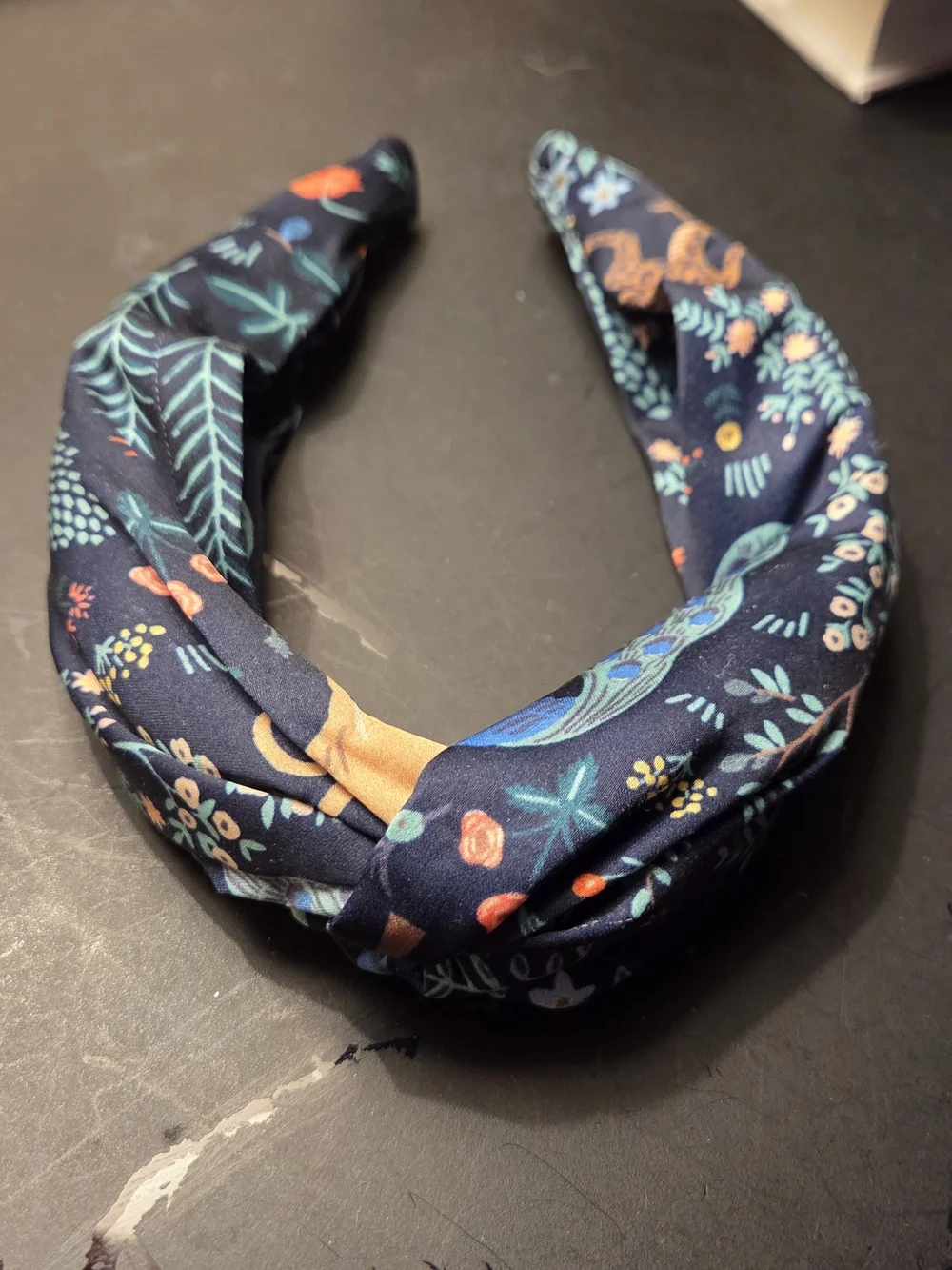RIFLE PAPER CO. Menagerie Silky Knotted Fabric Headband
